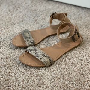 GAP Sandal